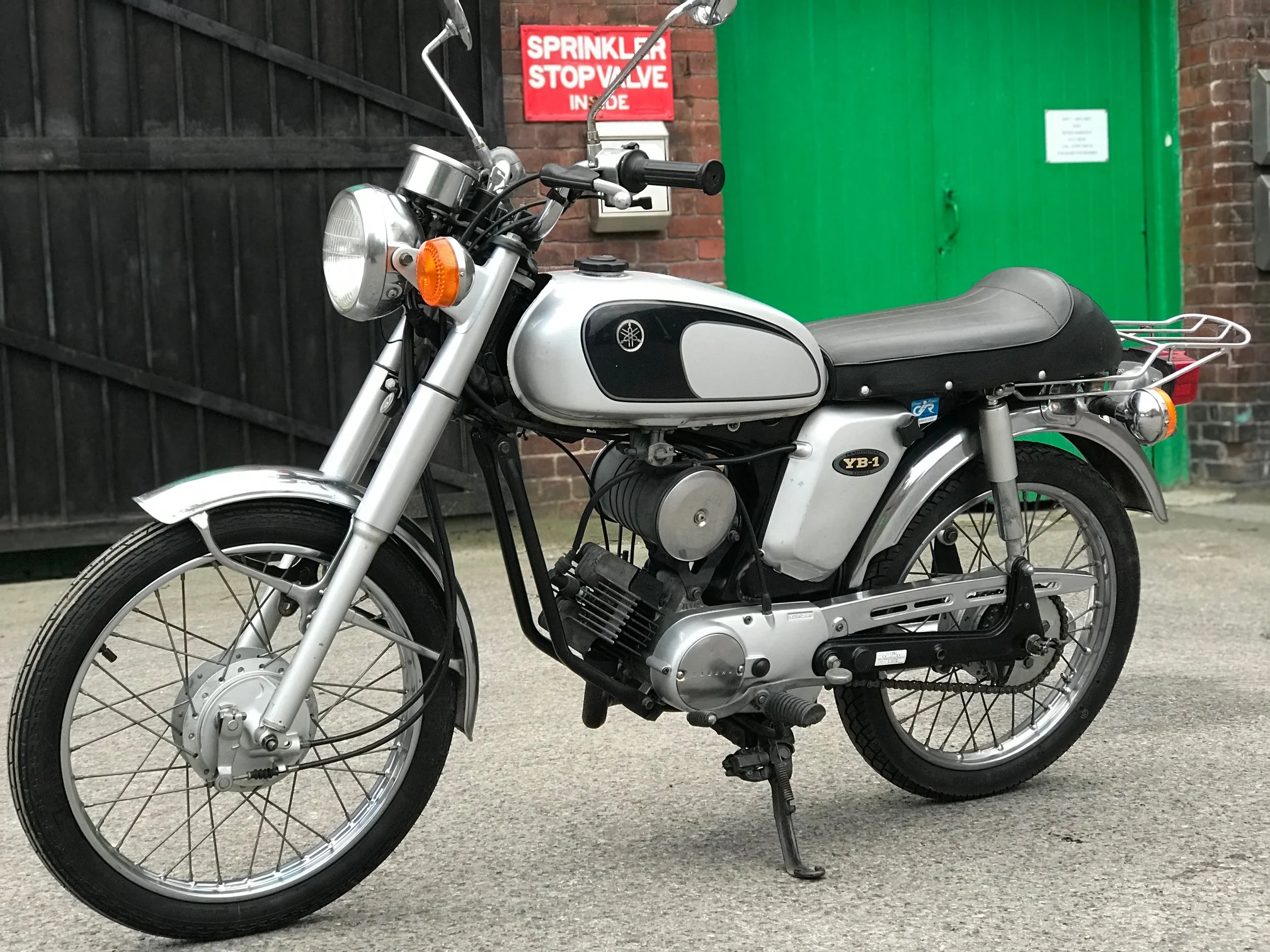 1999 Yamaha YB1-50 Ref: 3184 £1,600 — Seven Seas Motors 1999 Yamaha YB1-50 Ref: 3184 £1,600 — Seven Seas Motors